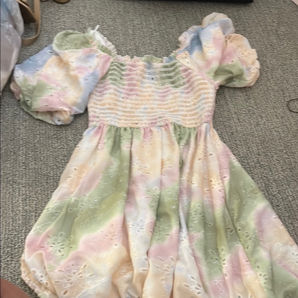 Pastel  Dress with Puff Sleeves
